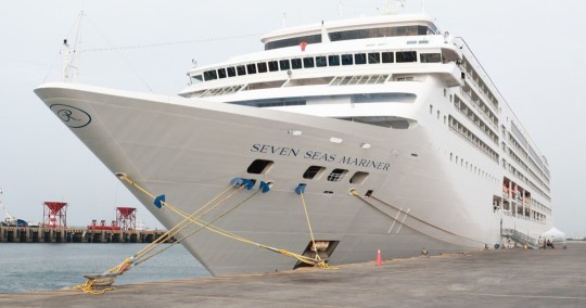 En diciembre arribaría la nave Silver Moon, con la que sumarían un total de 9 cruceros en anclar en el puerto manabita en lo que va de la temporada 2022-2023 / Foto: cortesía mnisterio de Turismo