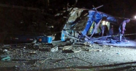 Embajada confirma que había 22 ecuatorianos en autobús accidentado en Panamá / Foto: EFE