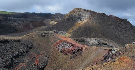 Las islas Galápagos son uno de los lugares con mayor actividad volcánica del Ecuador / Foto: IIGE