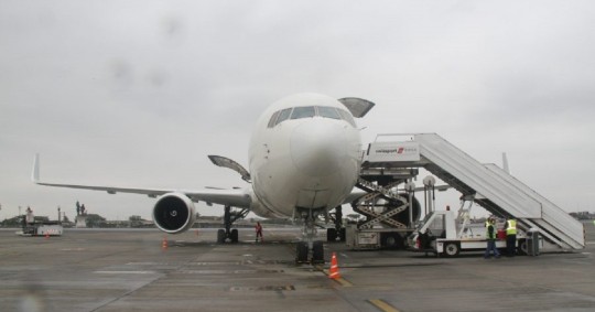 Durante el año pasado los embarques y desembarques de las líneas aéreas que operan en Bolivia, Colombia, Ecuador y Perú, llegaron a 29.461.000 pasajeros/ Foto: cortesía DGAC