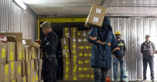 También han capturado a 35 requeridos por la Justicia y han desarticulado 35 organizaciones delictivas, además de decomisar 208 armas y 7.738 proyectiles / Foto: EFE