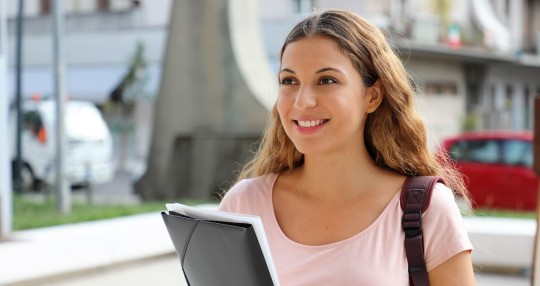 El Oriente presenta 5 páginas que aportan información de relevancia para la mujer de hoy. / Foto: cortesía de Shutterstock