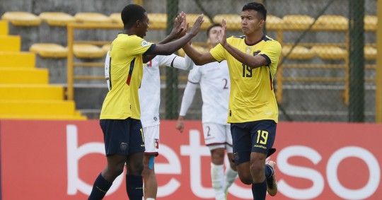 Un gol al minuto 91 le permitió a Ecuador igualar 1-1 con Venezuela y mantenerse vivo en el Sudamericano Sub'20  / Foto: EFE