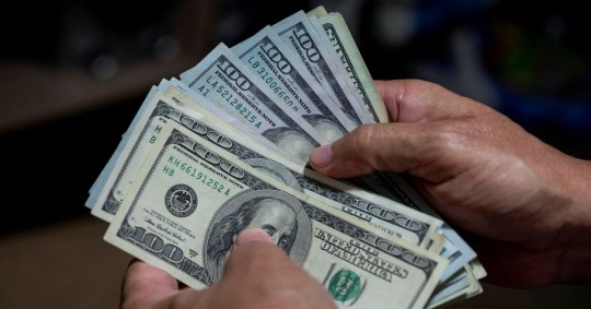 Calculan alza de 950 millones de dólares en ventas de Ecuador con 2 acuerdos / Foto: EFE