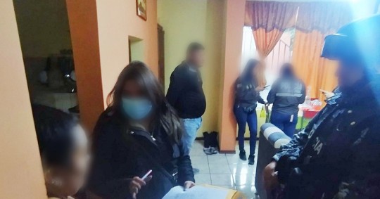 Las detenciones se realizaron en coordinación con la Fiscalía durante una serie de allanamientos practicados por los agentes policiales/ Foto: cortesía Policía Nacional