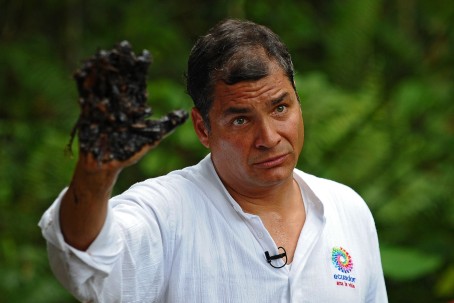 Campaña. Durante el gobierno de Rafael Correa se hizo una campaña contra la empresa petrolera Chevron. (Cortesía)