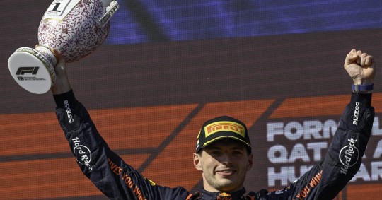 Verstappen, de 25 años, logró en el Hungaroring su cuadragésima cuarta victoria en la categoría reina, esta vez saliendo desde la segunda plaza/ Foto: cortesía EFE
