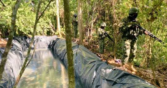 Una nueva piscina clandestina fue hallada en Sucumbíos / Foto: cortesía Fuerzas Armadas