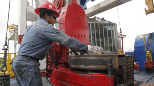 El bombeo de petróleo de campos estatales como Sacha mejoró en este 2019. Foto: El Comercio