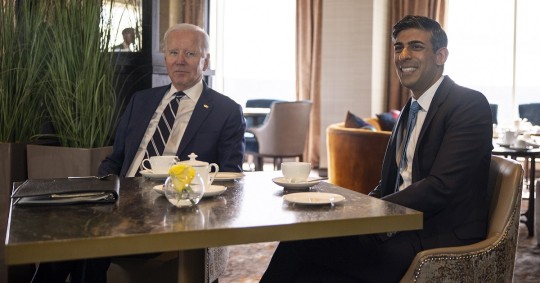 El primer ministro, el conservador Rishi Sunak, hablará hoy del asunto con el presidente de Estados Unidos, Joe Biden, durante una entrevista bilateral en Washington / Foto: EFE