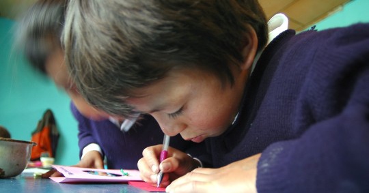 El año escolar del denominado régimen Costa-Galápagos se desarrollará en 3 periodos académicos y culminará en febrero de 2024 / Foto: EFE