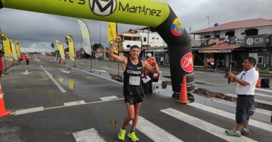 Hurtado cronometró en los 20 kilómetros recorridos en la ciudad de Machala 1 hora, 19 minutos y 24 segundos / Foto: cortesía ministerio de Deporte 