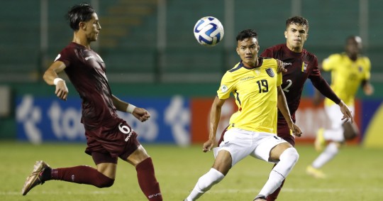 La selección de Ecuador se quedó sin invicto y en serio riesgo de quedar eliminada / Foto: EFE 