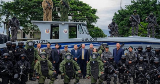 Los equipos proveen una alta protección contra amenazas de explosiones/ Foto: Embajada de Estados Unidos