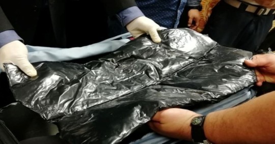 10,5 kilos de cocaína fueron incautados cuando iban a ser enviados a España impregnados en alfombras / Foto: Cortesía