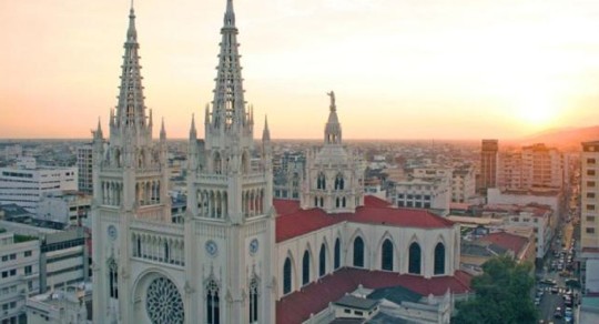 De acuerdo a lo establecido en la Ley de Feriados, todo el país vivirá un feriado que iniciará mañana, 8 de octubre, y concluirá el lunes 10 / Foto: cortesía ministerio de Turismo
