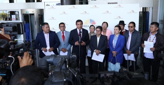 Los 14 asambleístas de las 6 provincias amazónicas exigen al gobierno que atienda de manera urgente las necesidades y demandas sociales de la región / Foto: cortesía Asamblea Nacional 