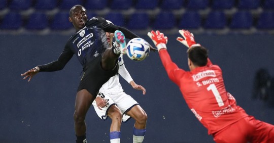 Se impuso 2-0 a Liverpool (Uruguay) con goles de Júnior Sornoza y Alan Minda / Foto: EFE
