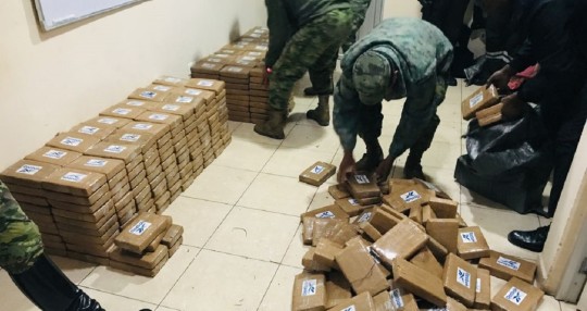 Las Fuerzas Armadas decomisaron 485 bloques con droga en Sucumbíos / Foto: cortesía Fuerzas Armadas
