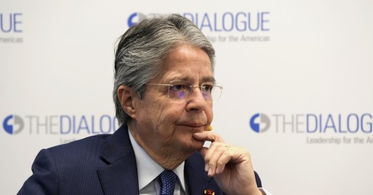 La OPS reaccionó así al anuncio de Guillermo Lasso, que decidió reducir la tasa de varios tributos, entre ellos a las cervezas, bolsas plásticas y armas / Foto: EFE