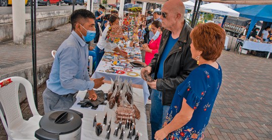 28 emprendedores de Pastaza participaron en la Feria del Encuentro / Foto: cortesía MIES