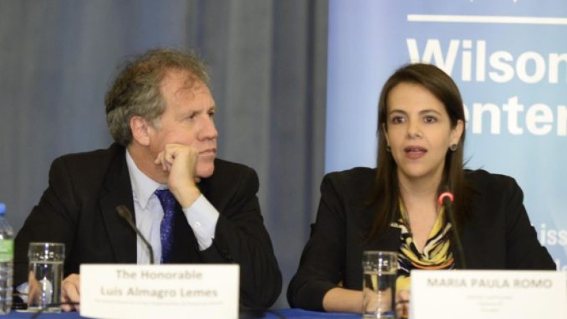Toscanini renuncia al Ministerio del Interior; María Paula Romo lo reemplaza