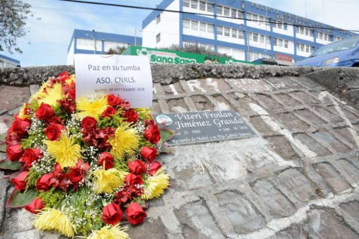 CASO. El exmandatario y otros exfuncionarios debían cumplir con la diligencia. Foto: La Hora