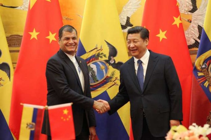 China. Varios veedores pidieron analizar la deuda contratada con el gigante asiático en la administración de Rafael Correa. Foto: La Hora