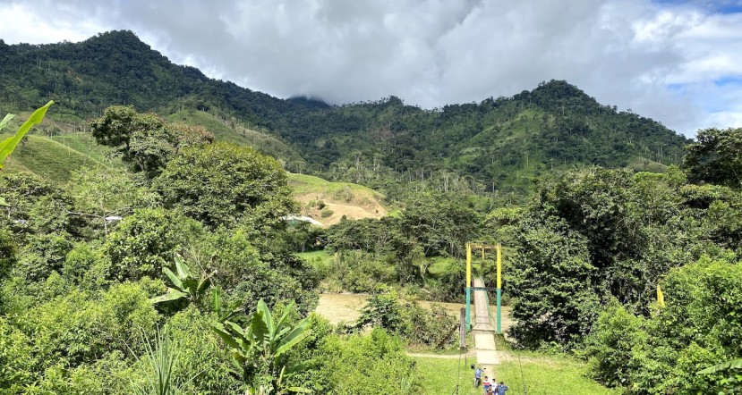 Tiwi Nunka es la primera reserva natural en manos de una comunidad indígena, un hito en la conservación de la Amazonía de Ecuador y de la región andina / Foto: EFE Tiwi Nunka es la primera reserva natural en manos de una comunidad indígena, un hito en la conservación de la Amazonía de Ecuador y de la región andina / Foto: EFE