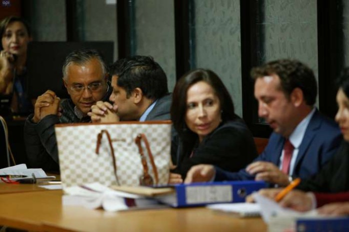 Lazos. Alexis Mera y María de los Ángeles Duarte trabajaron con Rafael Correa desde su primer año de Gobierno. Foto: La Hora Lazos. Alexis Mera y María de los Ángeles Duarte trabajaron con Rafael Correa desde su primer año de Gobierno. Foto: La Hora