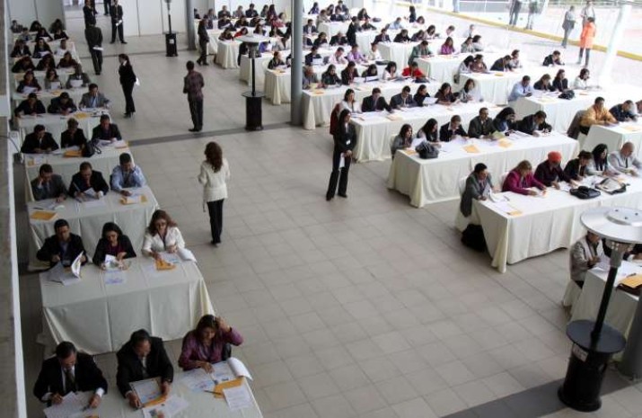 El examen escrito es uno de los componentes más importantes del proceso de selección. Foto: La Hora