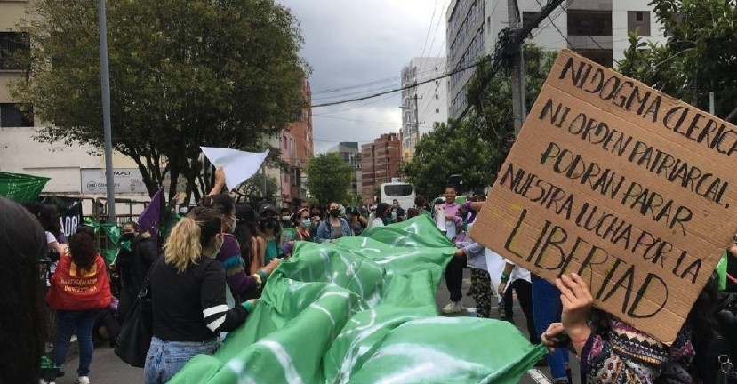 La Corte Constitucional aprueba el aborto por violación en un fallo histórico / Foto: EFE La Corte Constitucional aprueba el aborto por violación en un fallo histórico / Foto: EFE