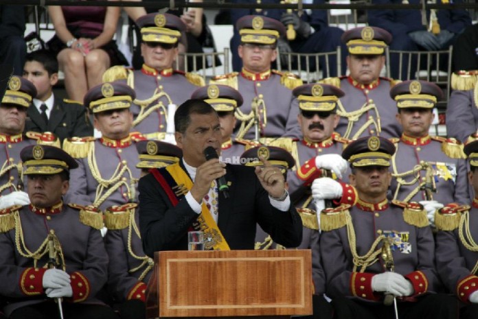 En tono enérgico, el presidente, Rafael Correa, insistió ayer en abrir una investigación.