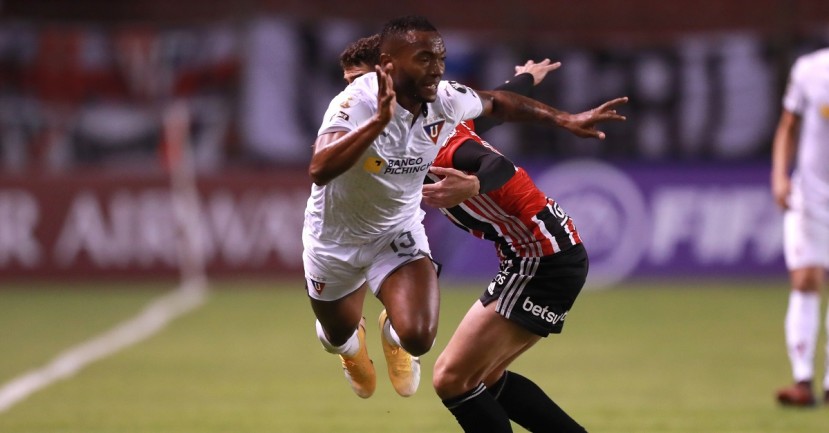 Liga acaricia la clasificación; Barcelona, el primer eliminado de la Libertadores / Foto: EFE Liga acaricia la clasificación; Barcelona, el primer eliminado de la Libertadores / Foto: EFE