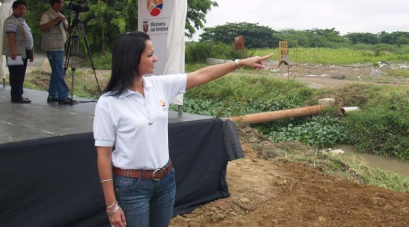 Marcela Aguiñaga fue Ministra de Ambiente. La funcionaria firmó la declaratoria de Área nacional de recreación del Parque Samanes. Foto: Archivo / EL COMERCIO