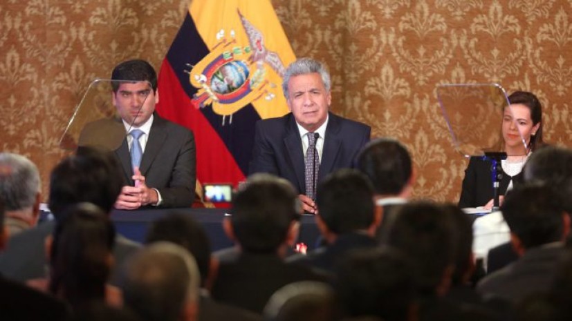 Quito (Pichincha), 04 de abril del 2019.- El Presidente de la República, Lenín Moreno, participó de la reunión con los diferentes alcaldes electos de todas las provincias del país. Foto: La República Quito (Pichincha), 04 de abril del 2019.- El Presidente de la República, Lenín Moreno, participó de la reunión con los diferentes alcaldes electos de todas las provincias del país. Foto: La República