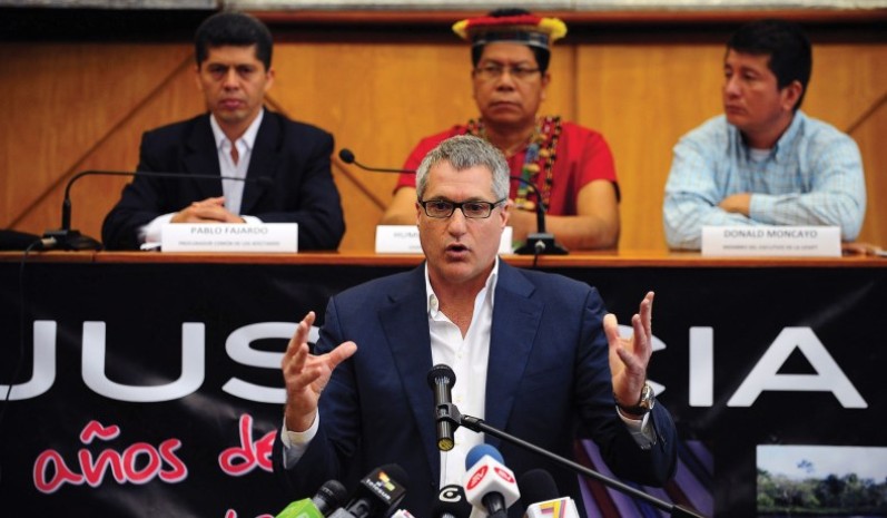 Steven Donziger speaks in Quito, Ecuador, March 19, 2014. (Rodrigo Buendia/AFP/Getty Images)
