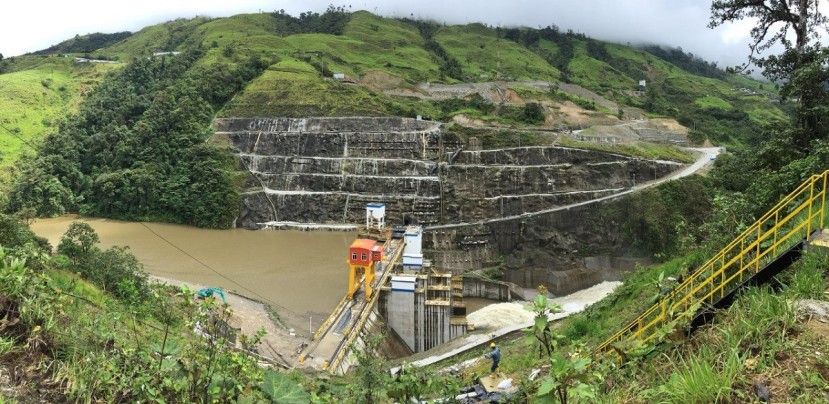 Las maniobras ejecutadas obedecen a los parámetros de operación y mantenimiento de centrales hidroeléctricas con este tipo de embalse / Foto: cortesía CELEC Las maniobras ejecutadas obedecen a los parámetros de operación y mantenimiento de centrales hidroeléctricas con este tipo de embalse / Foto: cortesía CELEC