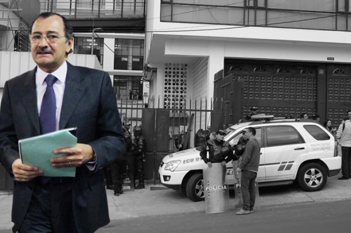 Carlos Pólit tiene una licencia de 60 días y se mantiene en Miami por consejo de sus abogados, que afirman que no hay garantías para que vuelva. Foto: Plan V Carlos Pólit tiene una licencia de 60 días y se mantiene en Miami por consejo de sus abogados, que afirman que no hay garantías para que vuelva. Foto: Plan V