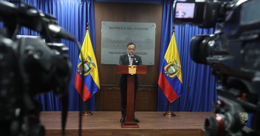 Este flagelo es parte de la cadena del tráfico de armamentos, explosivos y lavado de activos; convirtiéndose en una estructura delincuencial / Foto: Secretaría General de Comunicación de la Presidencia Este flagelo es parte de la cadena del tráfico de armamentos, explosivos y lavado de activos; convirtiéndose en una estructura delincuencial / Foto: Secretaría General de Comunicación de la Presidencia