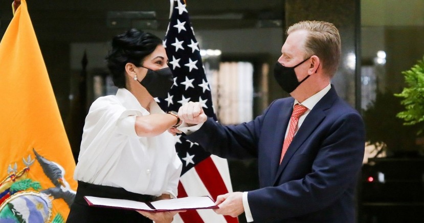 El objeto de este memorando es fijar un nuevo nivel de cooperación entre las aduanas de ambos países y la Policía Nacional. Foto: EFE El objeto de este memorando es fijar un nuevo nivel de cooperación entre las aduanas de ambos países y la Policía Nacional. Foto: EFE