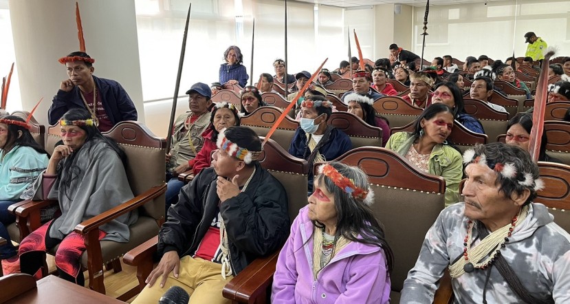 Las nacionalidades indígenas waorani y cofán presentaron este martes un recurso ante la Corte Constitucional de Ecuador / Foto: cortesía Confeniae Las nacionalidades indígenas waorani y cofán presentaron este martes un recurso ante la Corte Constitucional de Ecuador / Foto: cortesía Confeniae