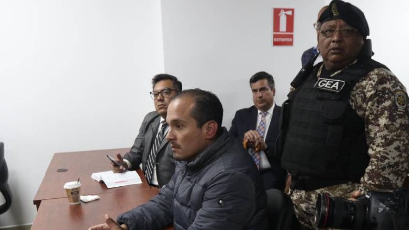Álex Bravo en la audiencia judicial por la red de corrupción en Petroecuador realizada el 15 de febrero de 2017. Foto: Expreso