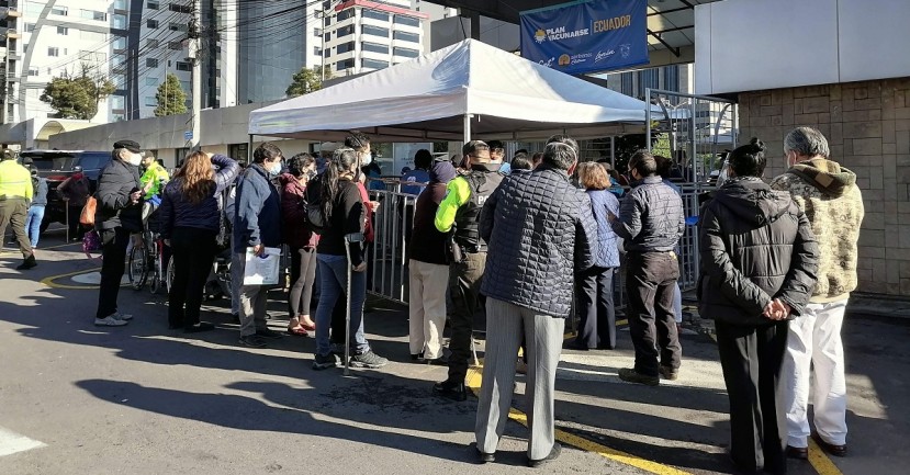 Se dispara la cifra de covid-19 con 3.196 nuevos casos y 89 muertos / Foto: EFE