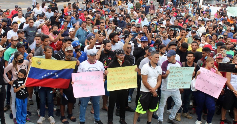 Colombia lidera la acogida con 2,5 millones de venezolanos. Ecuador y Chile con cerca de medio millón de personas cada uno / Foto: EFE Colombia lidera la acogida con 2,5 millones de venezolanos. Ecuador y Chile con cerca de medio millón de personas cada uno / Foto: EFE
