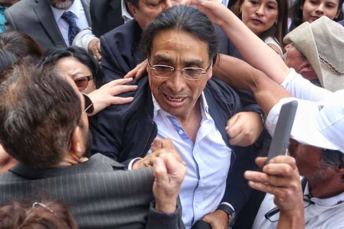 LLEGADA. El exlegislador llegó optimista a la audiencia, pero salió a la cárcel. Foto: La Hora