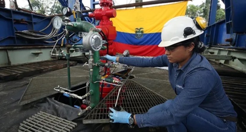 El ministro de Energía y Minas, Fernando Santos, aseguró que la meta de bombear 1 millón de barriles es irreal / Foto: cortesía Petroecuador