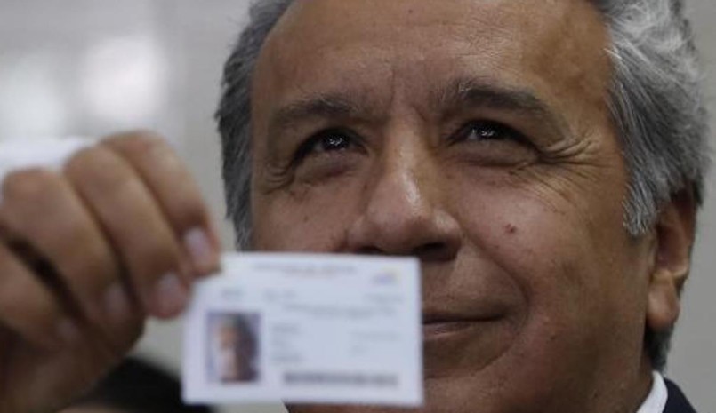 Lenín Moreno acude a votar en Quito, en el referéndum celebrado del pasado 4 de febrero en Ecuador. Foto: ABC