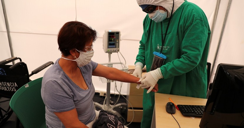 Ecuador suma 542 nuevos contagios de covid-19 y acumula 501.743 positivos / Foto: EFE