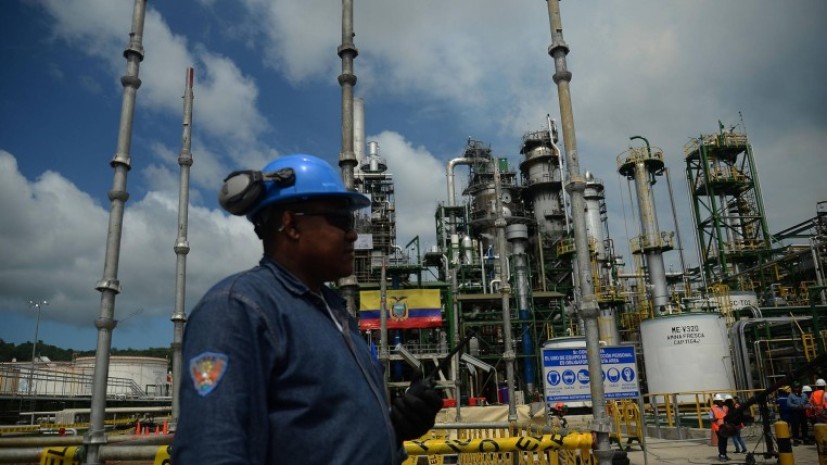 Préstamos. Ecuador comprometió su crudo, con China y Tailandia, por dos vías: créditos y preventas. Foto: Expreso Préstamos. Ecuador comprometió su crudo, con China y Tailandia, por dos vías: créditos y preventas. Foto: Expreso